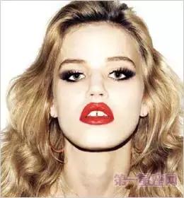 牙中间有缝怎么办,前牙有缝修复