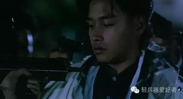 英雄本色系列中的各色轻武器,盘点英雄本色名场面