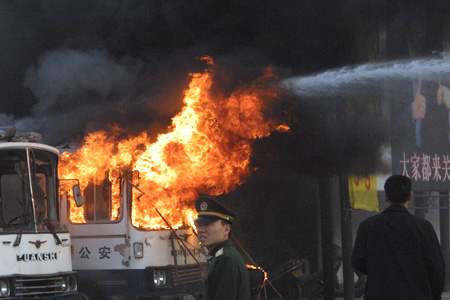 圣朱雀体育场完整视频,圣朱雀是专业足球场吗