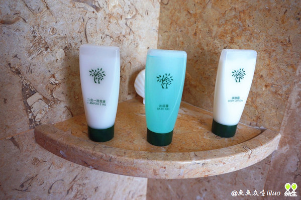 泡在三亚，一家度假酒店足以