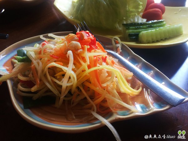 泡在三亚，一家度假酒店足以