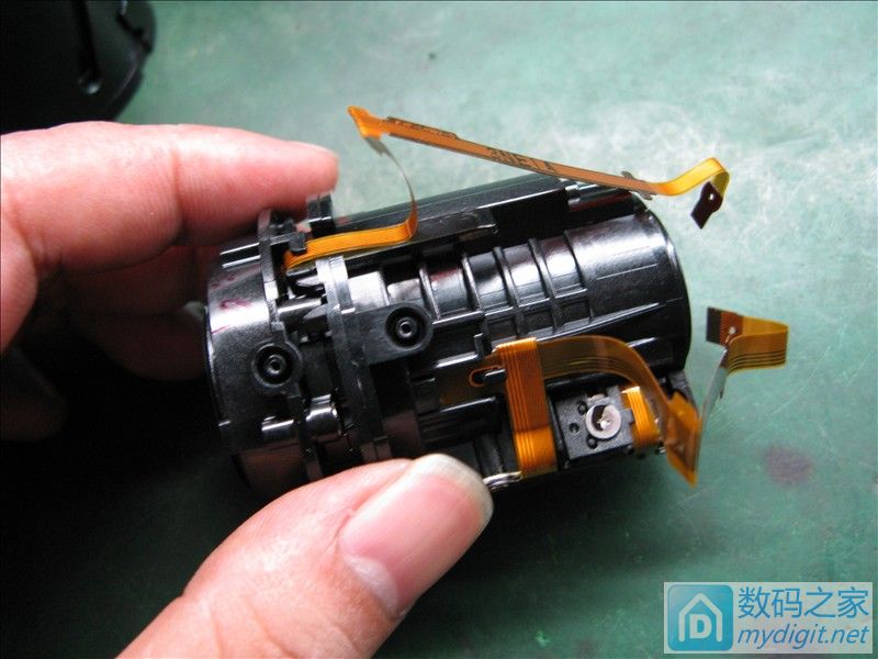 佳能55-250stm更换光圈排线,佳能75-300拆修
