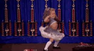 还记得当年的Q-Zone吗?十年前你的QQ空间里有什么?