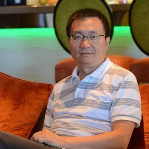 杭州一高颜值证券投资顾问今天首次做直播，快看！