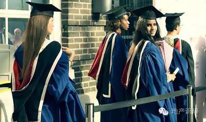 人民币贬值留学成本,人民币贬值为什么留学成本降低