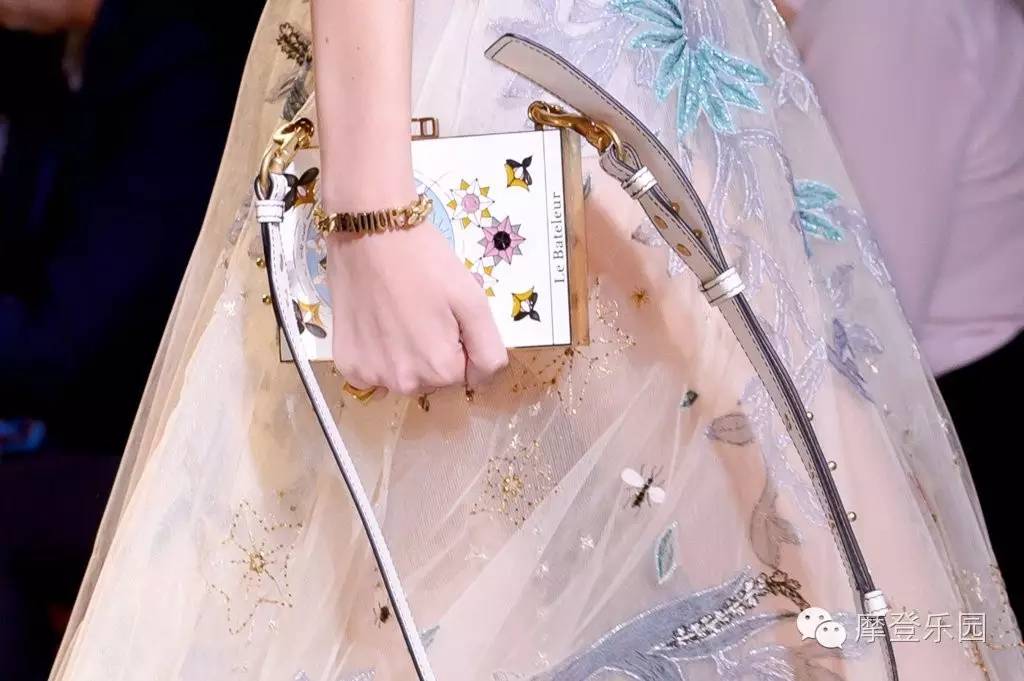 明年的买包配额，就在这30款最新美包中产生啦