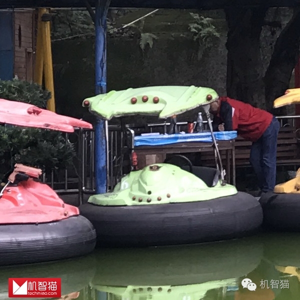 模块化手机motoz,motoz手机怎么样