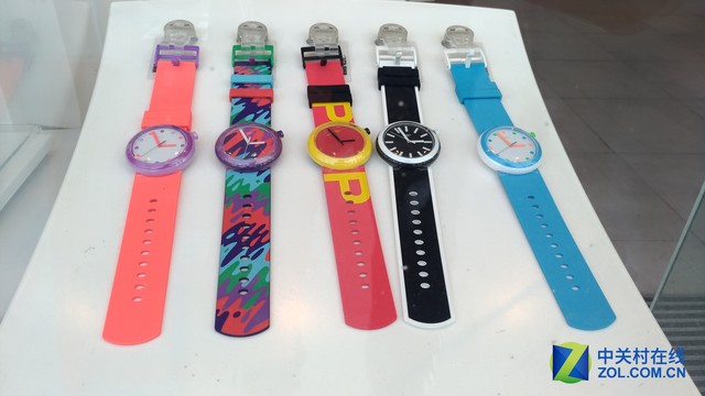 华硕zenfone3拆机,华硕zenfone11评测