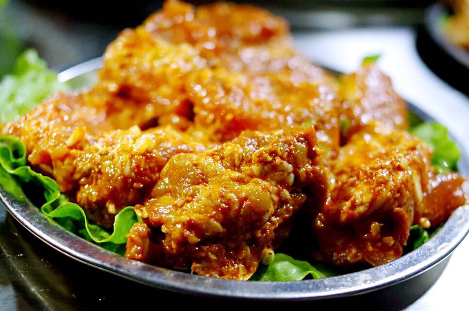 独一无二烧烤完整视频,独一无二的烧烤值得品尝