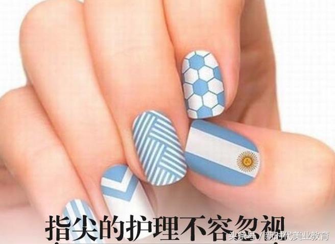 美甲指甲变绿了怎么处理,美甲白指甲发黄