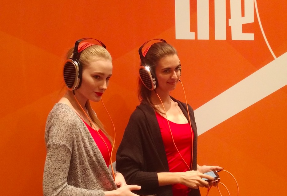 价格可能破万i-rocks发布史上最贵电竞游戏耳机