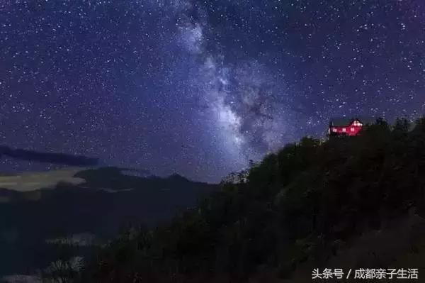 秋看落叶，夏玩水！成都边边观红叶圣地推介