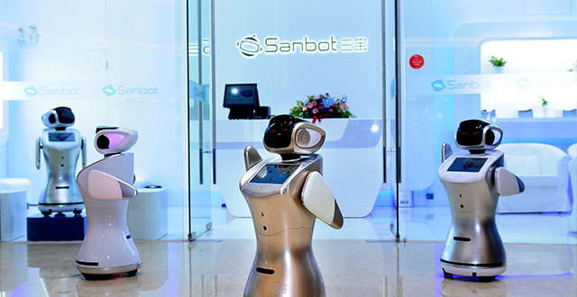 迈开腿就走还是踩上“滑板”？机器人怎么移动的？（干货）