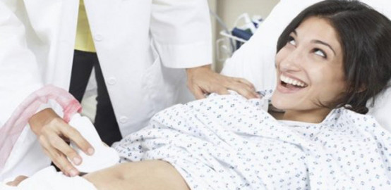 我怀孕40天见红了怎么办,怀孕4个月见红能保住小孩吗