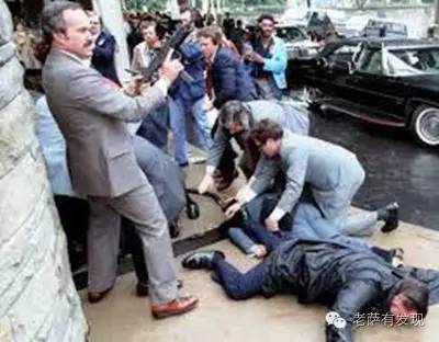 人民大会堂女服务员揭秘：周总理请尼克松吃烤鸭还发生了这件趣事