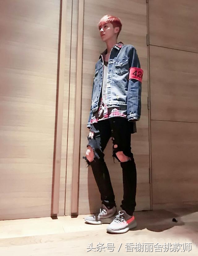 撕裂的破洞、褴褛的衣袖、线头满天飞的裤腿...我们穷人都爱它