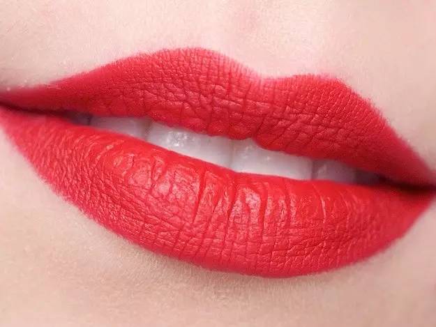 吃土色口红推荐排行榜前十名,最正的正红色口红