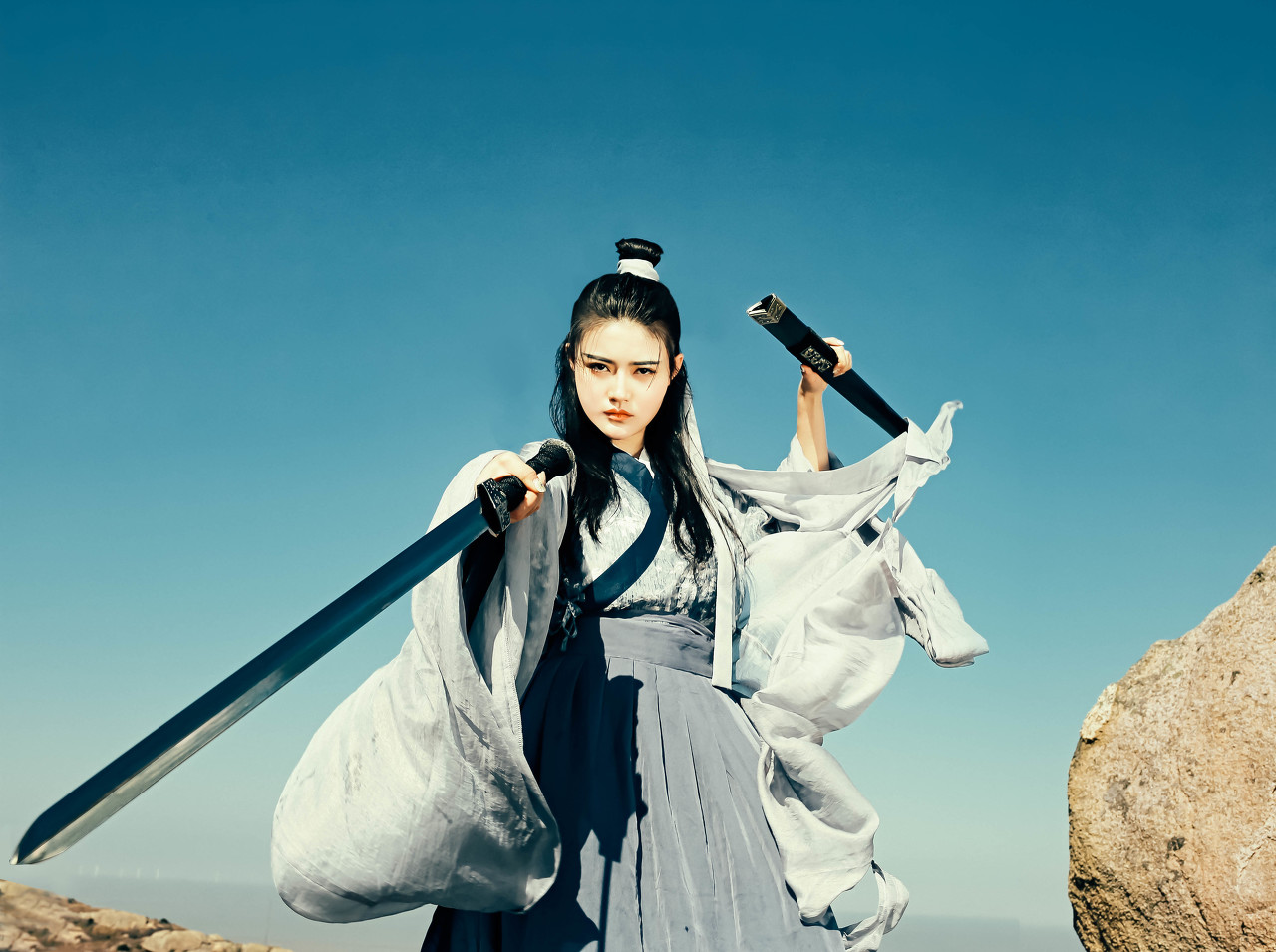 小说：准提：红云你还不速速让座！侯杰：你敢让他让座试试？