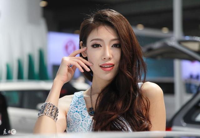 小说：众人嘲讽小伙没本事还装，结果小伙用一针，把大人物救活了