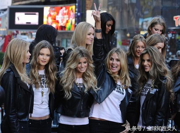 米兰达可儿维密走秀2009,维密2009大秀完整版中文字幕