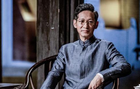 越老越有味道！娱乐圈6位“叔圈顶流”，撩起人来简直难以抗拒