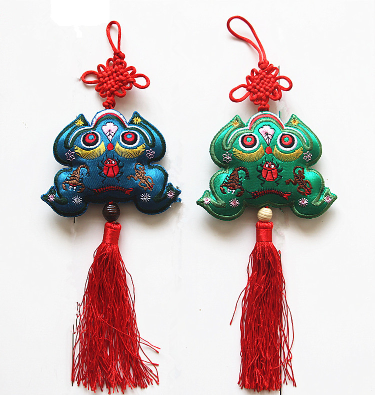 中国传统节日端午节的故事,中国传统节日端午节作文400字