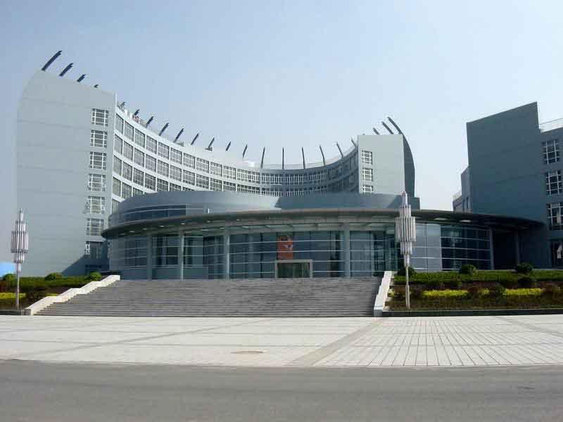 更名失败的东华大学，国字号不要，改个“三本”校名为哪般