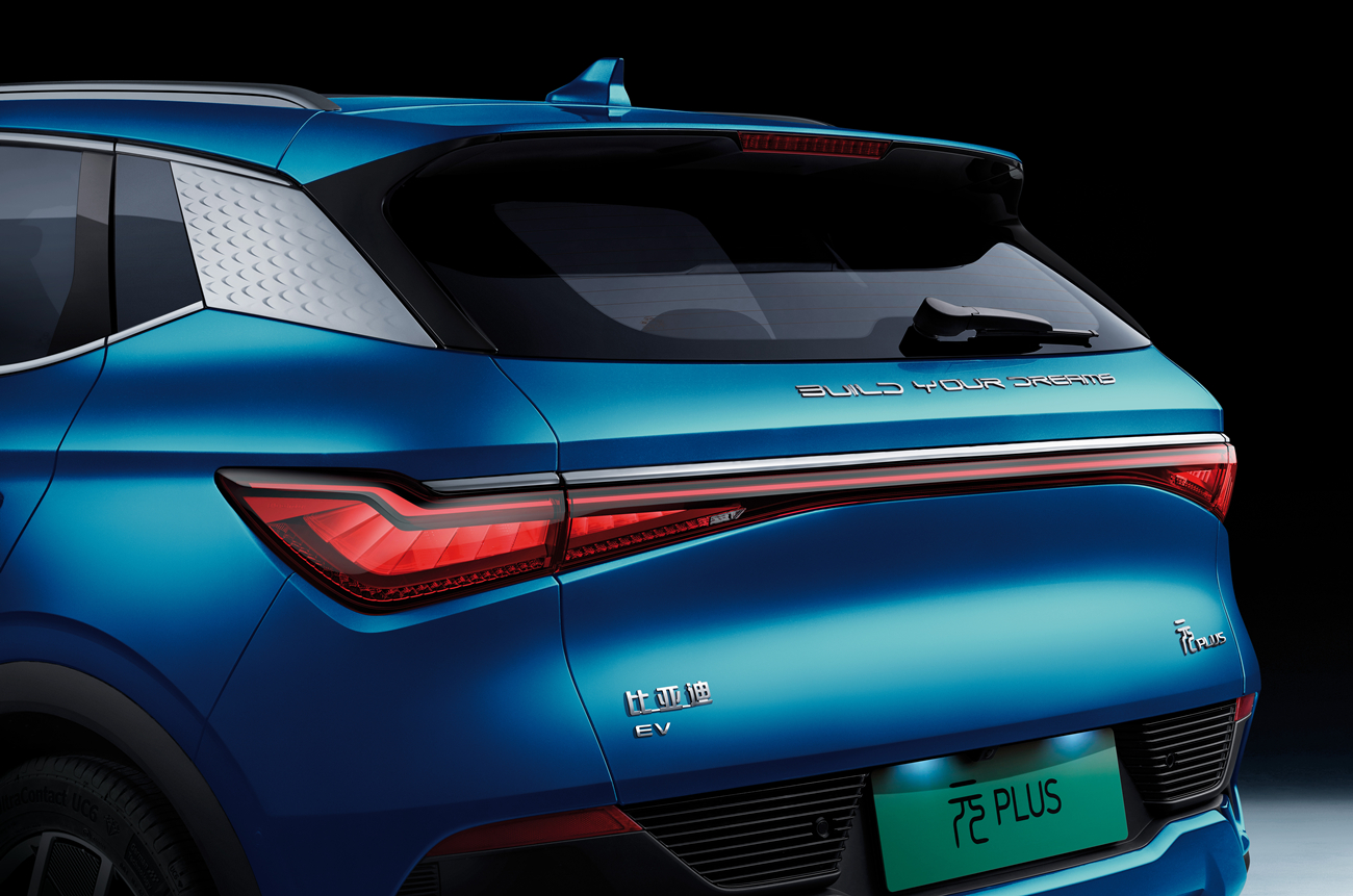 龙颜3.0/e平台3.0，比亚迪元PLUS13.18万元起售，推荐次顶配