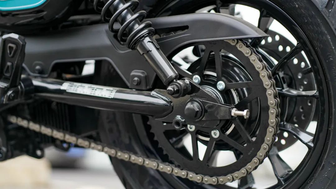 2019款gv300s评测,最运动的街车摩托