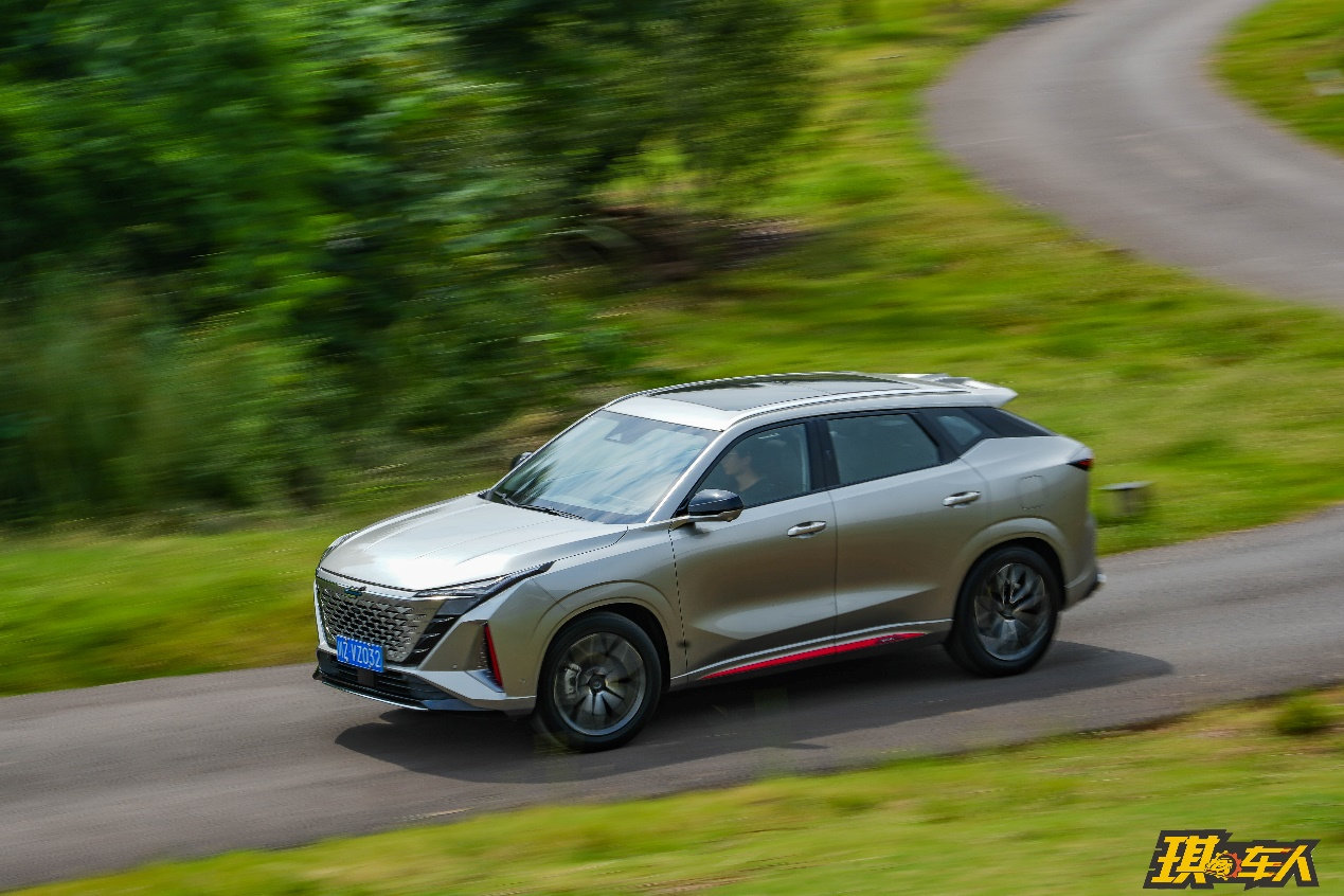 长安欧尚z6玩车报告,欧尚z6好玩的地方