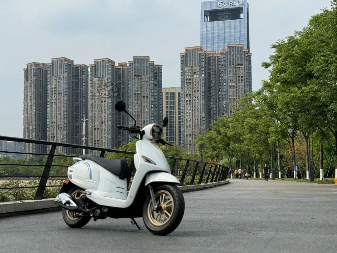 猎变小肥鹅125abs版,猎变小肥鹅125测评