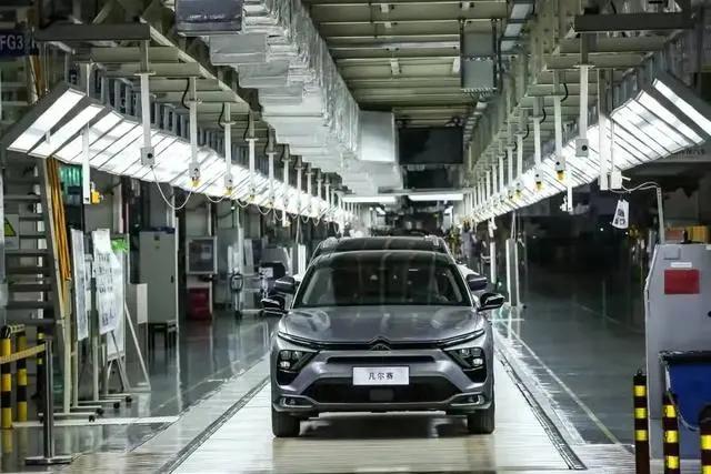 凡尔赛c5x一级车全款落地,c5x凡尔赛对比雅阁