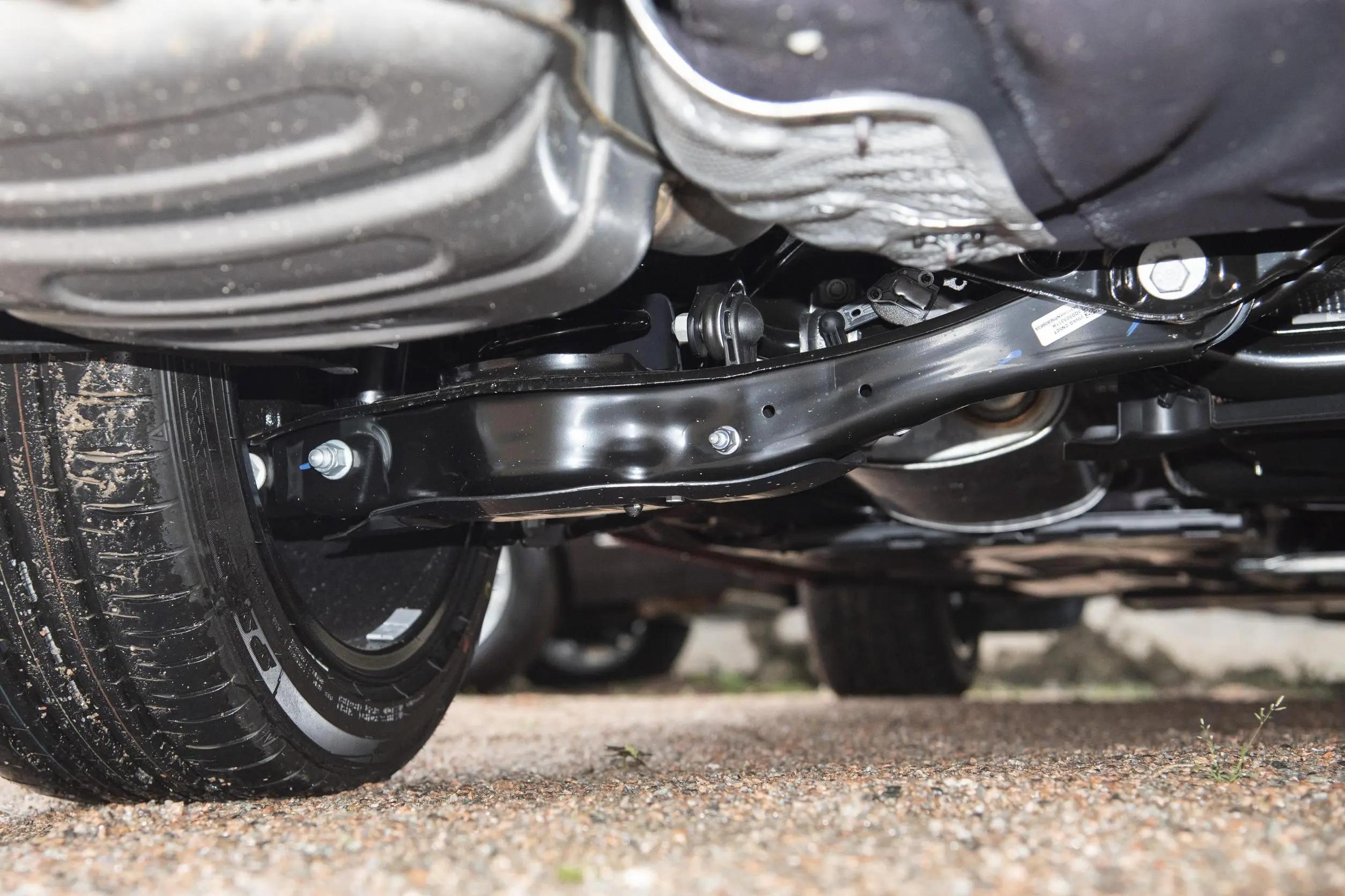 轿跑车型大众凌渡,年轻人的第一辆轿跑推荐