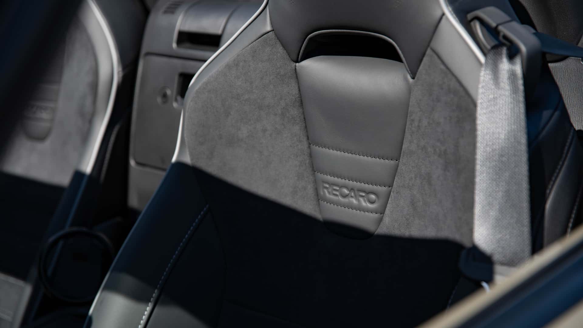 马自达mx52.5l质臻版,马自达mx52.0手动