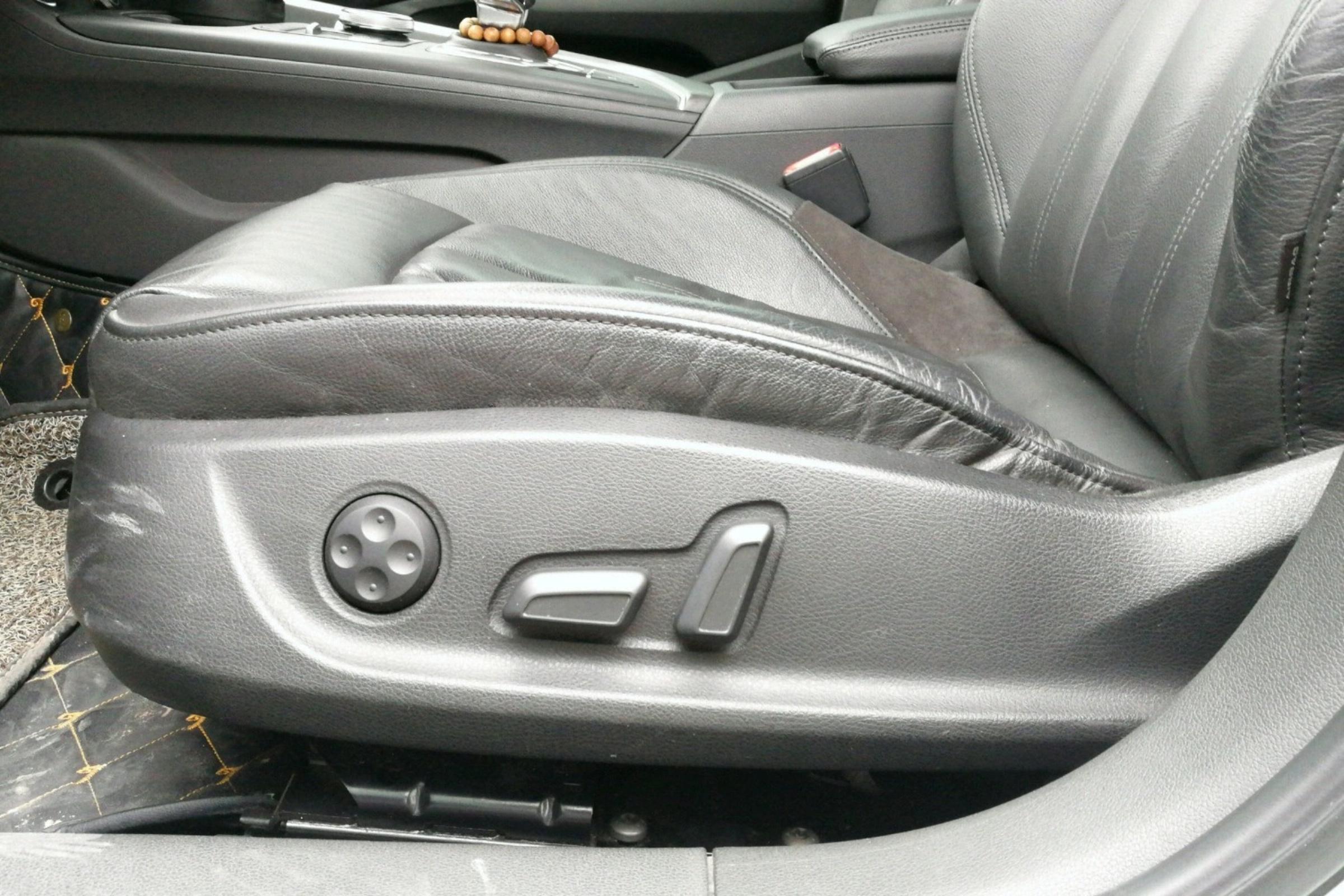 奥迪a4l动力强劲外观沉稳优雅,奥迪a4l时尚动感型有几个气囊