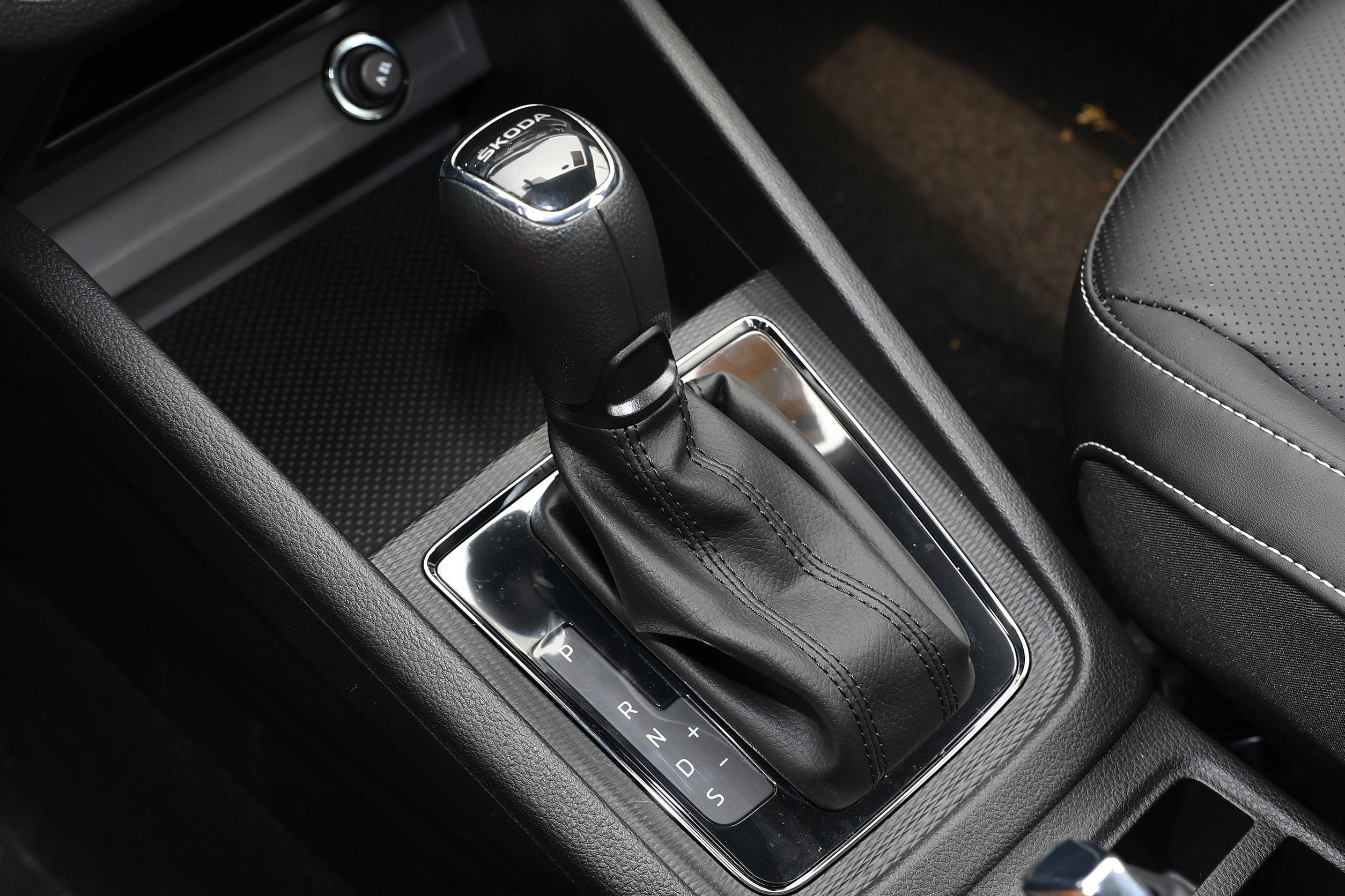 上汽大众斯柯达柯米克1.5l6at,斯柯达柯米克1.4t顶配多少钱