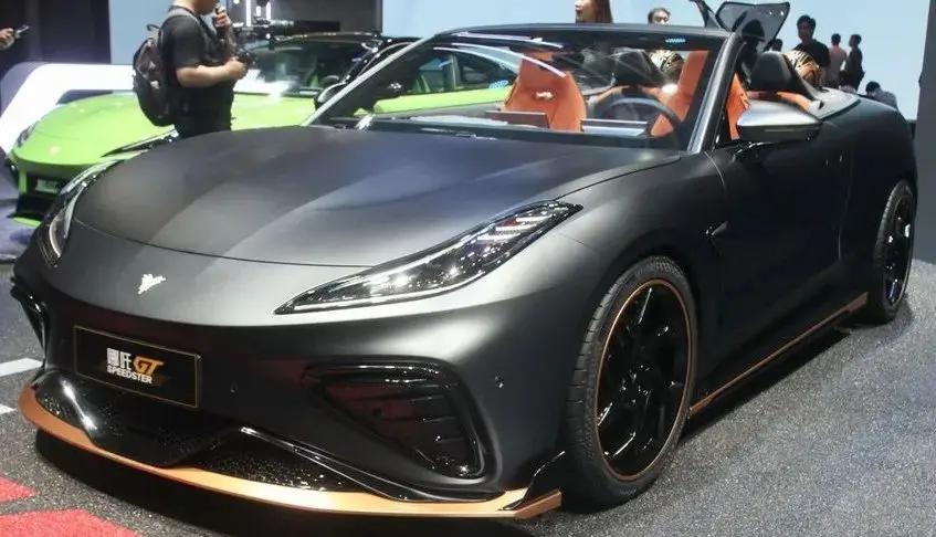 哪吒gt电动双门四座跑车,哪吒gt完全不输百万级跑车