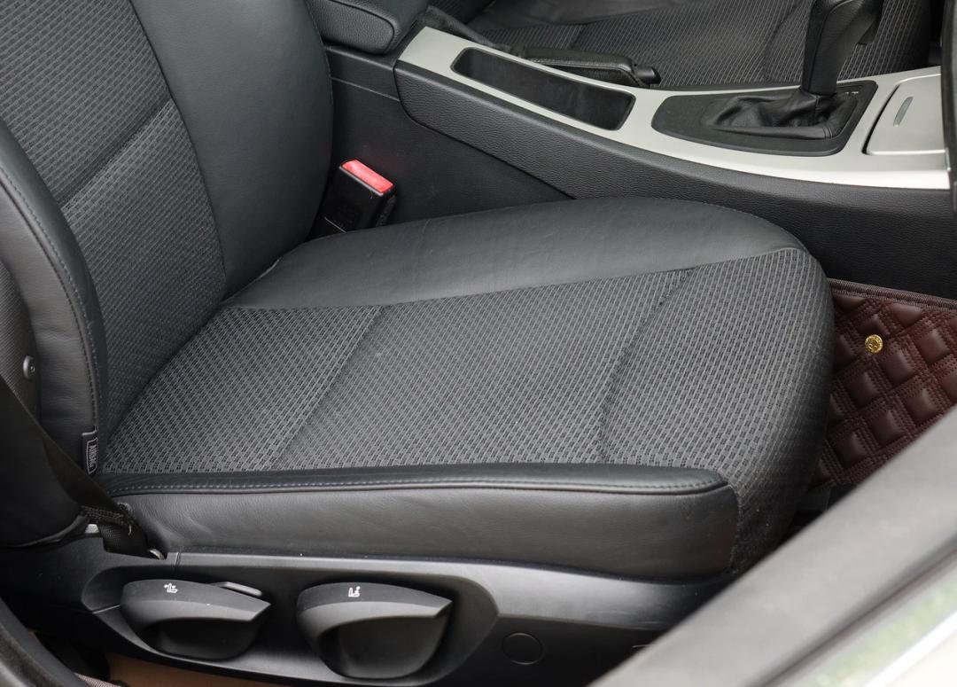 宝马3系二手车330i值得买的版本,21款宝马3系330i有哪些功能