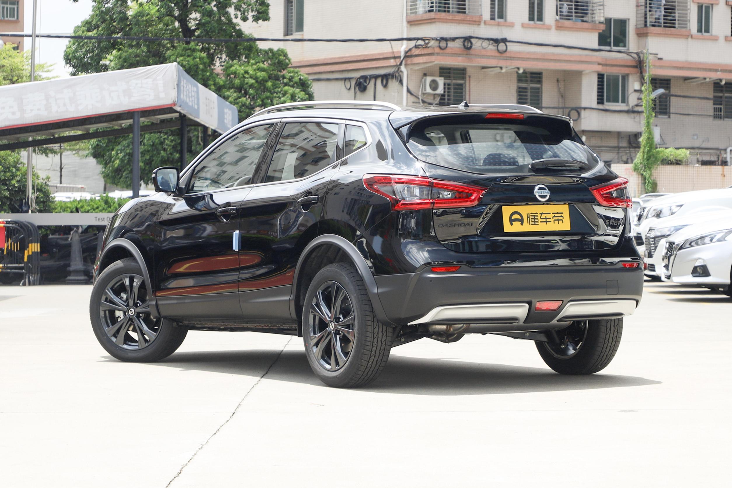 试驾日产逍客2.0l舒适版,逍客车体验