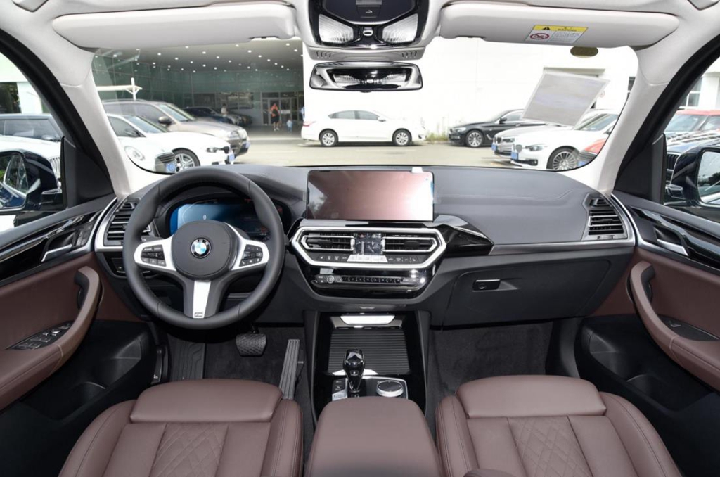 豪华suv加速测试,豪华紧凑型suv加速测试视频