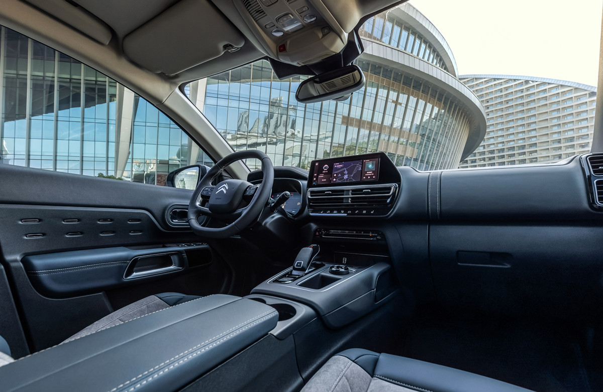 东风雪铁龙天逸beyond1.6落地价,雪铁龙天逸beyond深度体验