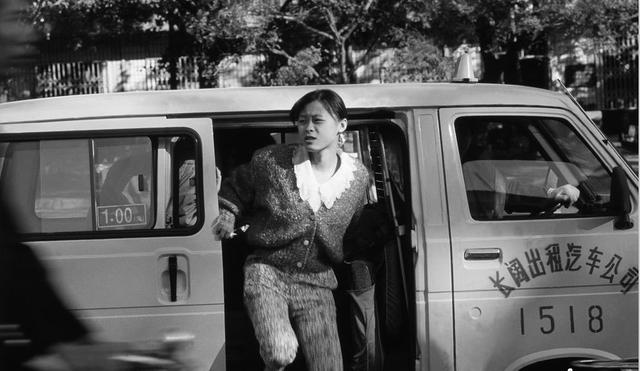 退车潮下，280万出租司机血泪控诉：我们是被时代抛弃的那群人