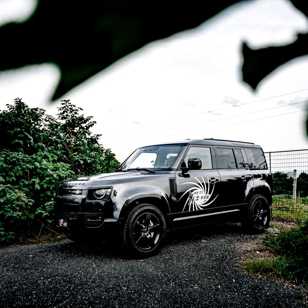 山重水复疑无路，没事我开大路虎