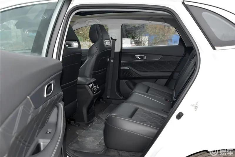 长安unik最新款的suv顶配,长安新款suv汽车uni-k实测