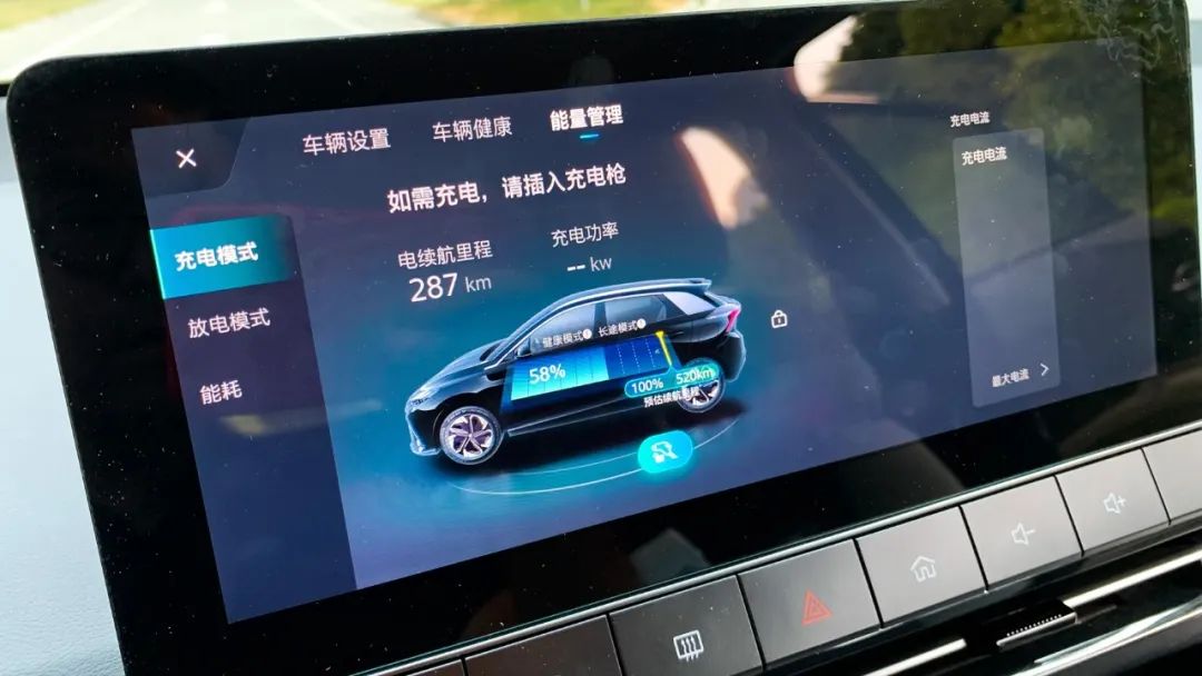 炫技的时代里，MGMULAN是一股清流