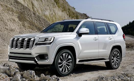 普拉多2024款对比陆地巡洋舰,坦克500和普拉多放一起对比