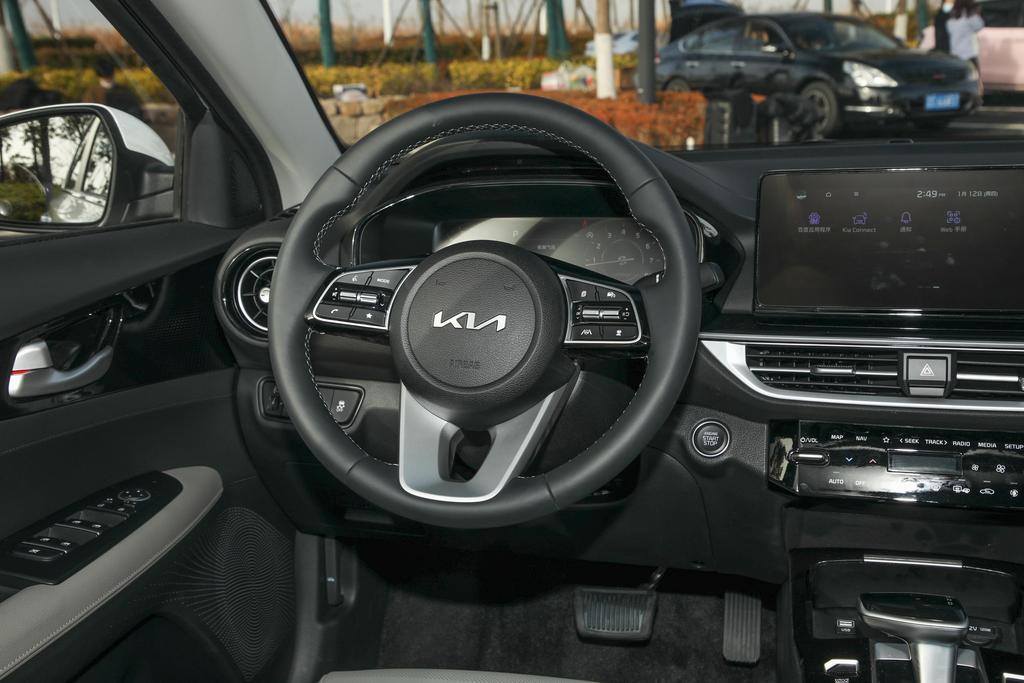 试驾起亚新k3,1.6起亚k3动力怎么样