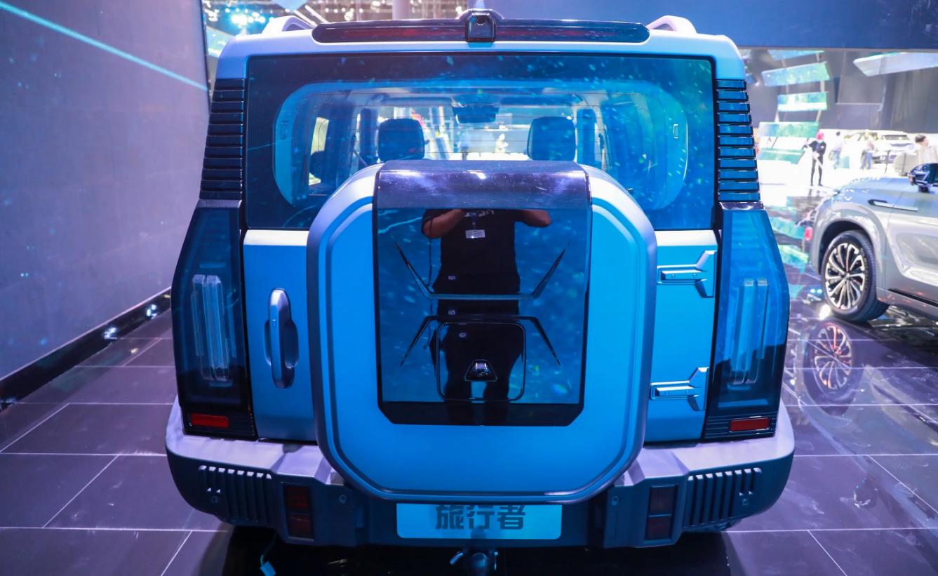 大型suv推荐路虎卫士,国产路虎卫士哪款最好