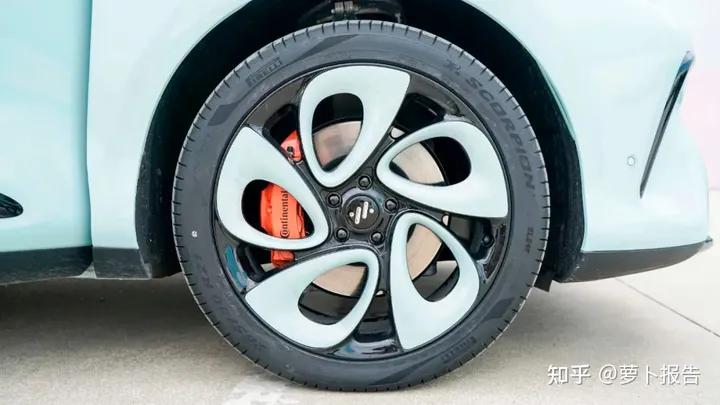 智己ls6跟modely能耗对比,智己ls7和ls6对比哪个动力大