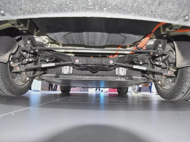 10-15万新能源插混suv汽车推荐,10-15万左右车推荐新能源suv